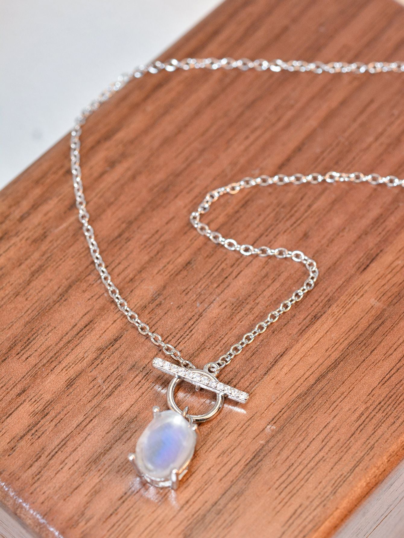 Kinsley Moonstone Necklace