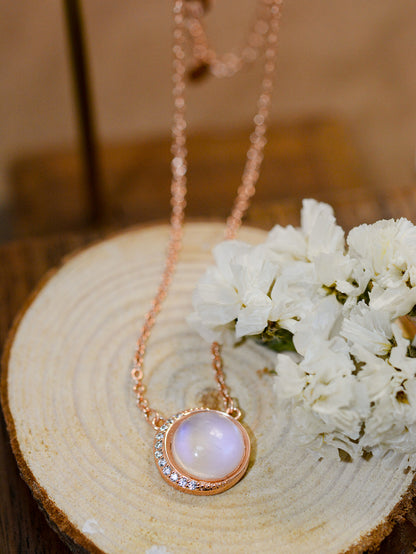 Marianne Moonstone Necklace