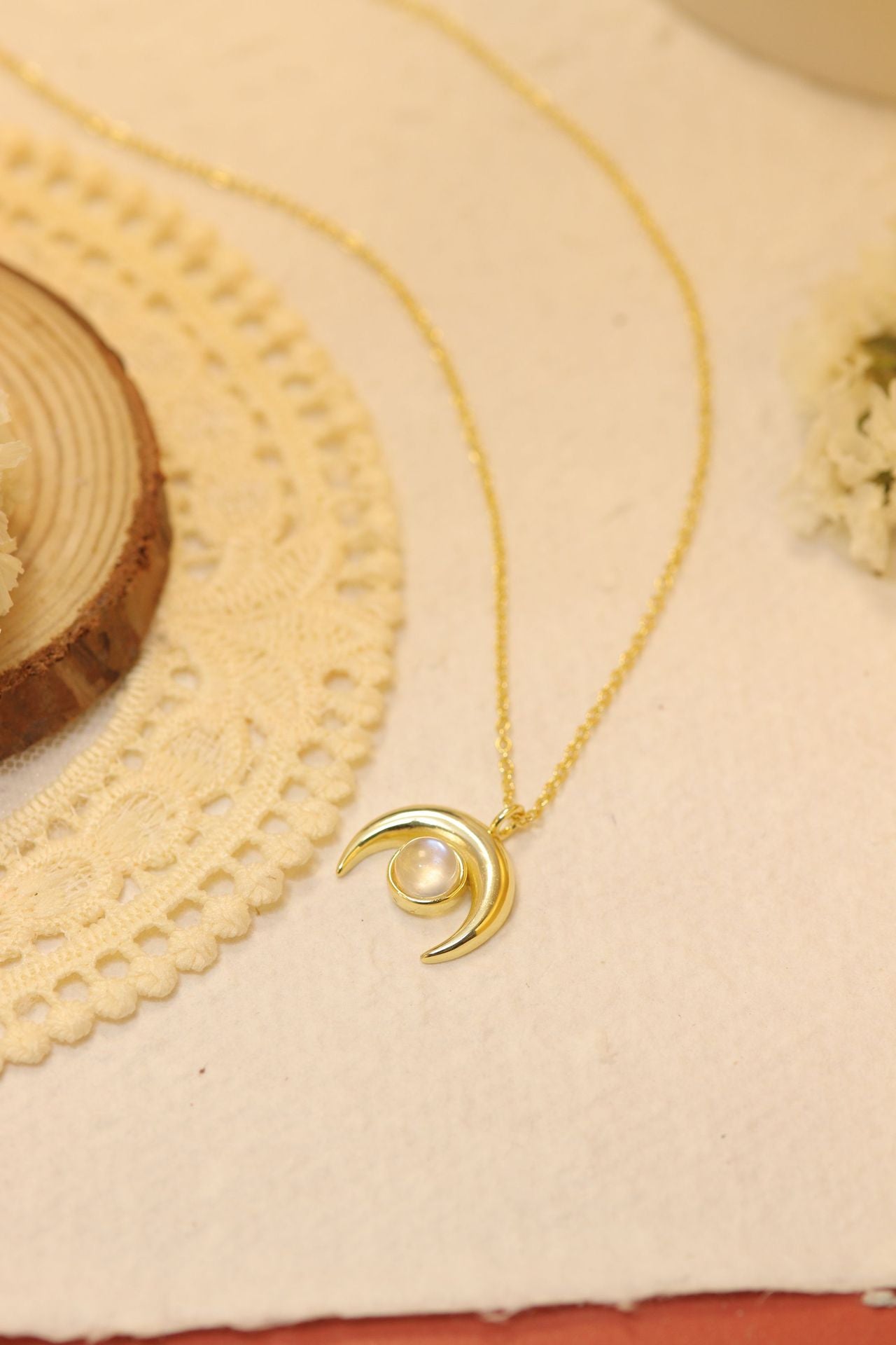 Aria Moonstone Necklace
