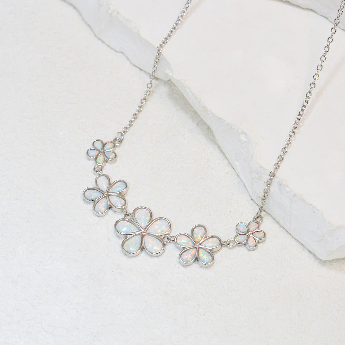Beryl Opal Flower Necklace