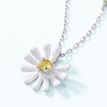 Daisy Peridot Necklace
