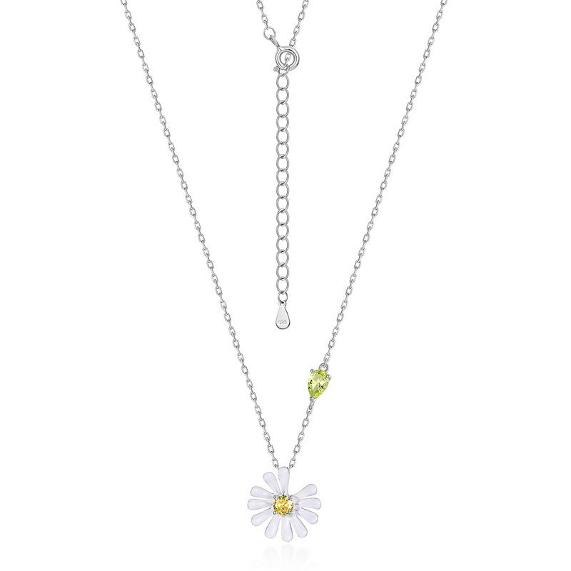 Daisy Peridot Necklace