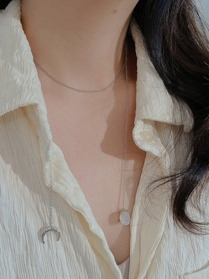 Blythe Moonstone Necklace