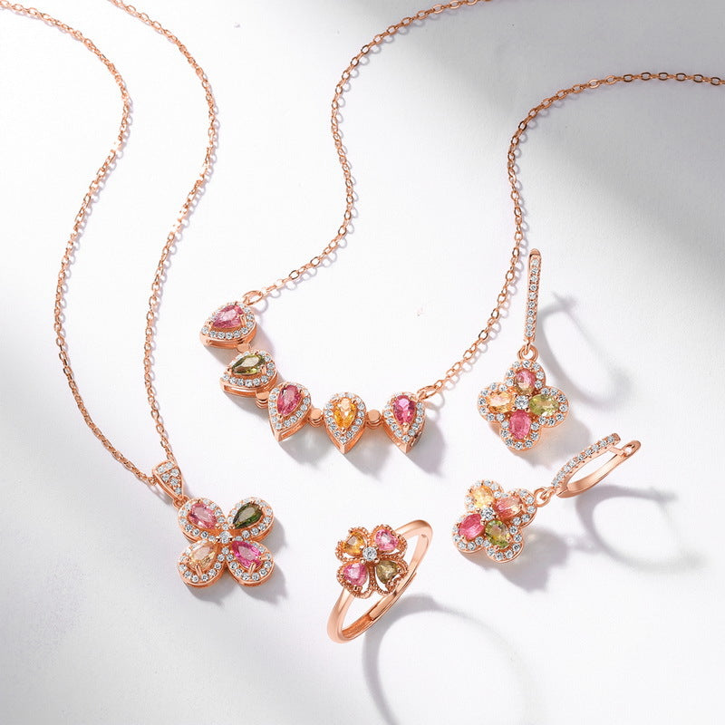 Rosemary Clover Necklace