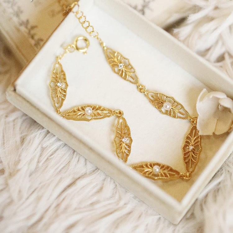 Leonora Pearl Bracelet