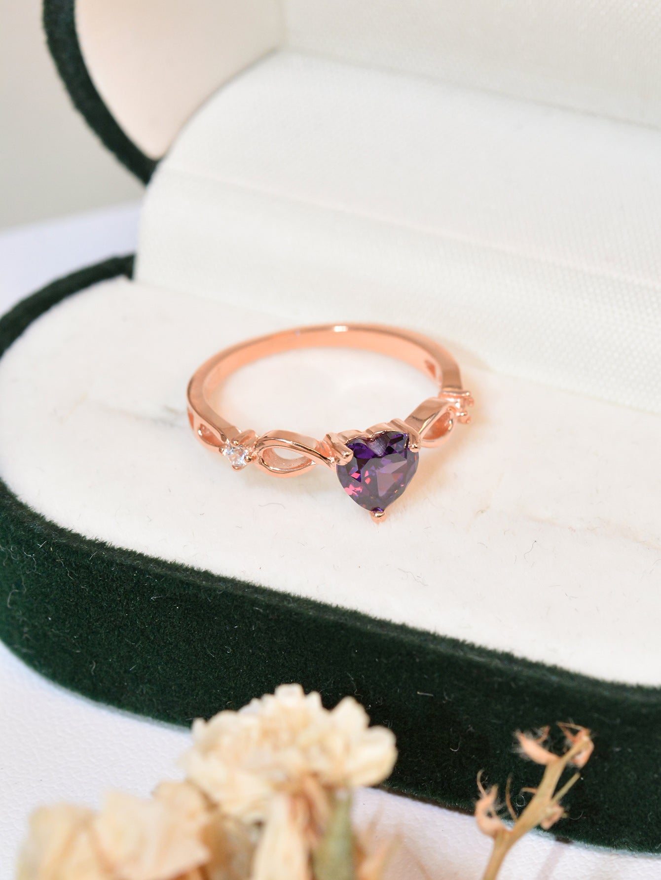 Yana Amethyst Ring